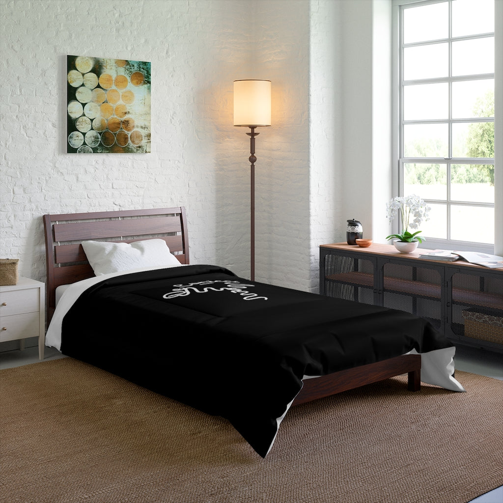 Comforter with Authintic logo