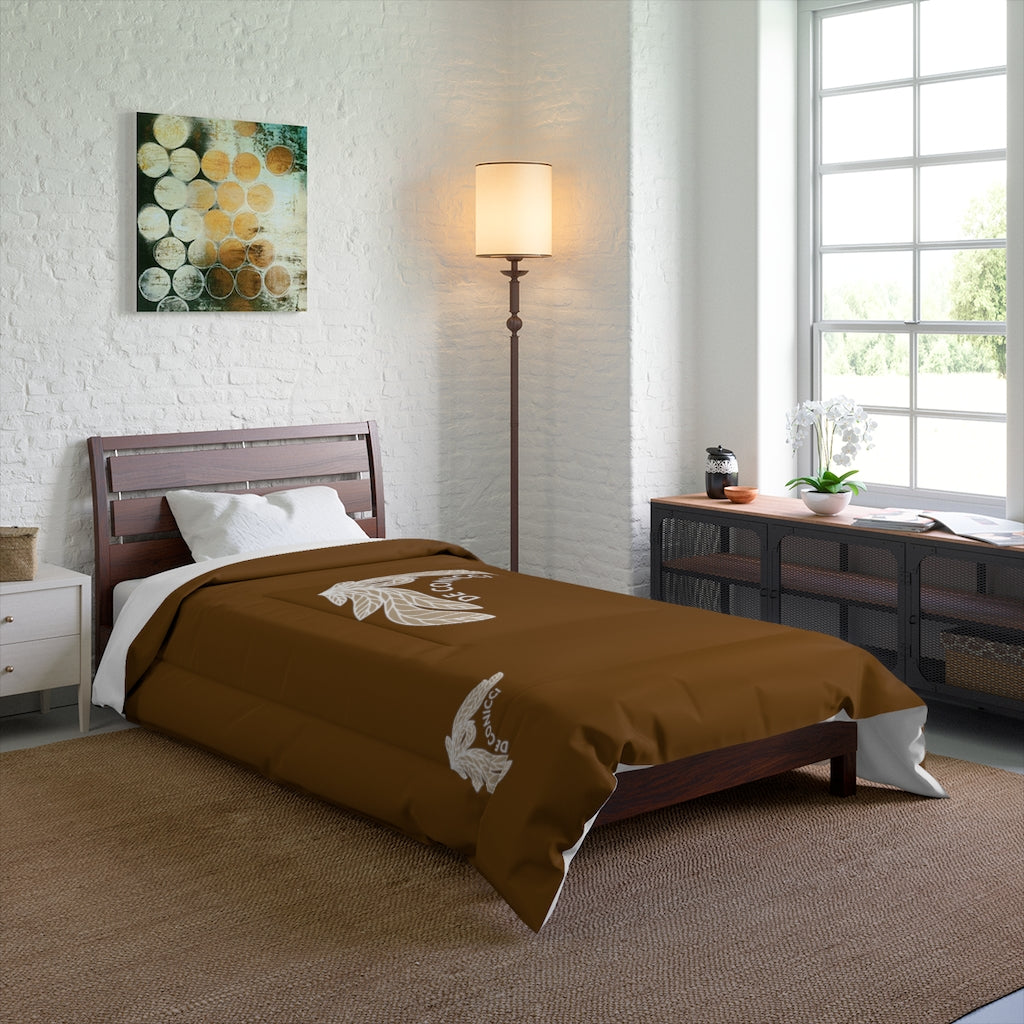 Comforter with rare design. Brown