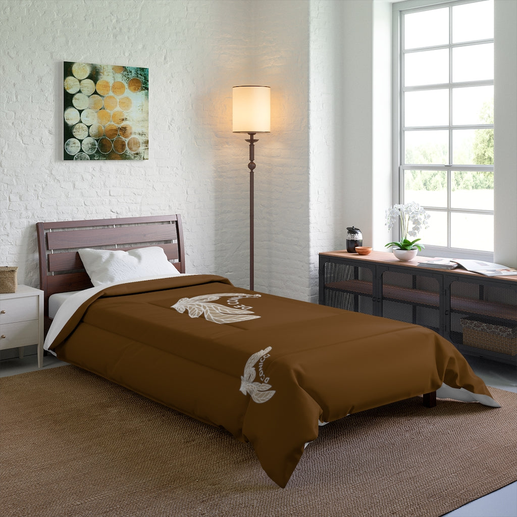 Comforter with rare design. Brown